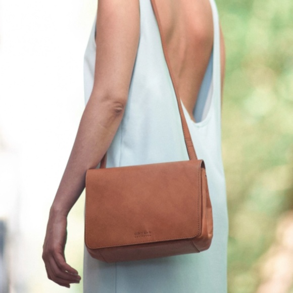 (ISO) O My Bag Lucy - Picture 1 of 2